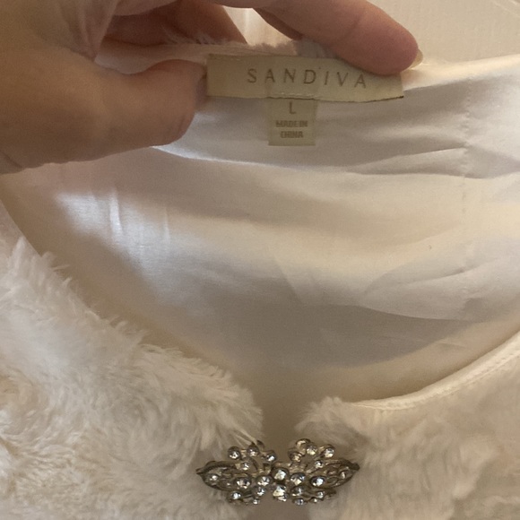 Glamorous faux fur cream color cropped jacket - Picture 5 of 6